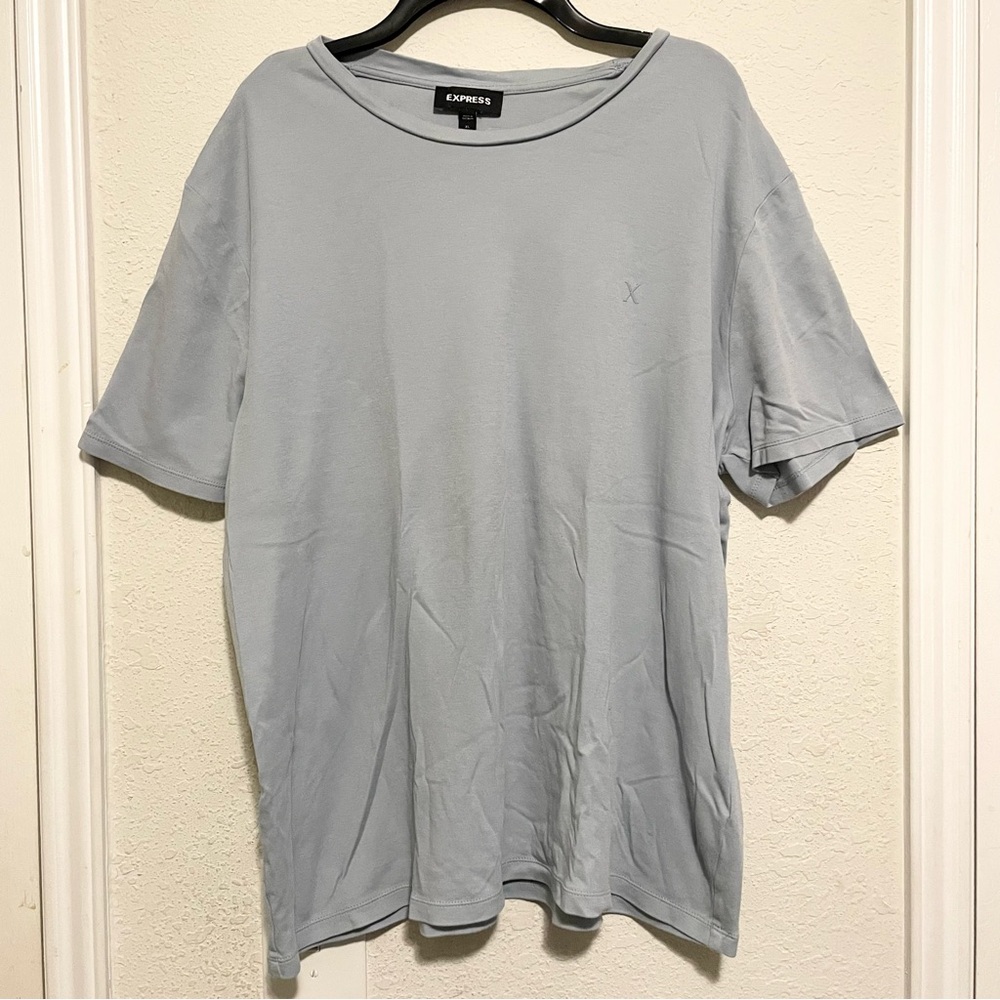 Express Solid Tipped Moisture-Wicking Relaxed Performance T-Shirt Size XL Blue